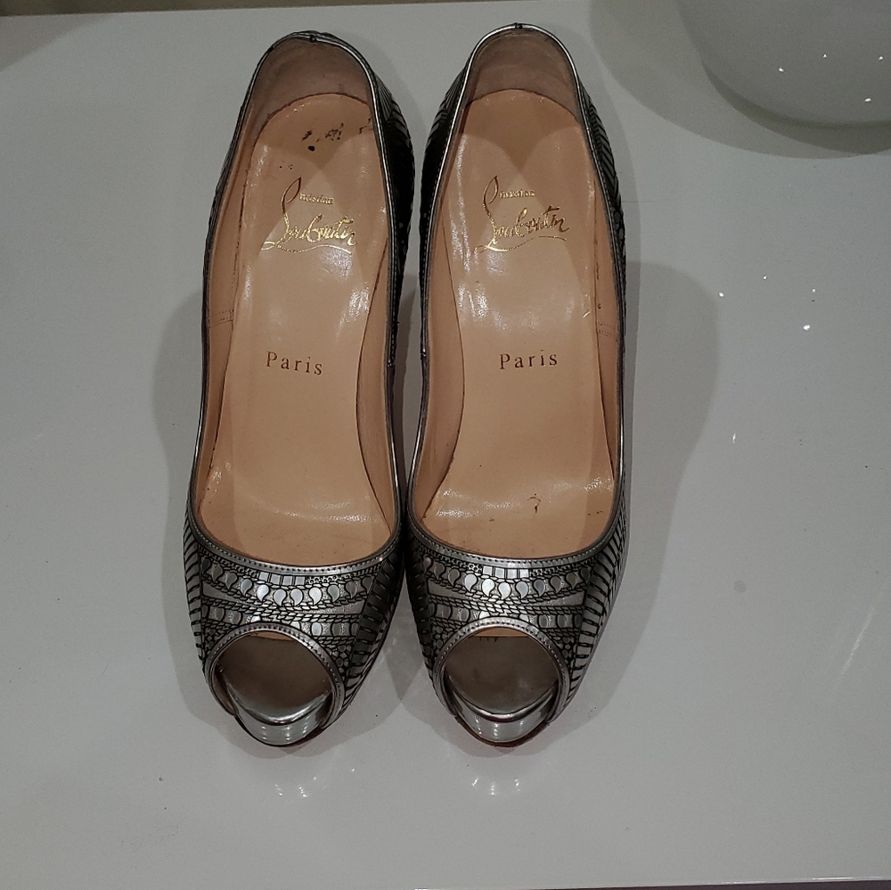 Women shoes